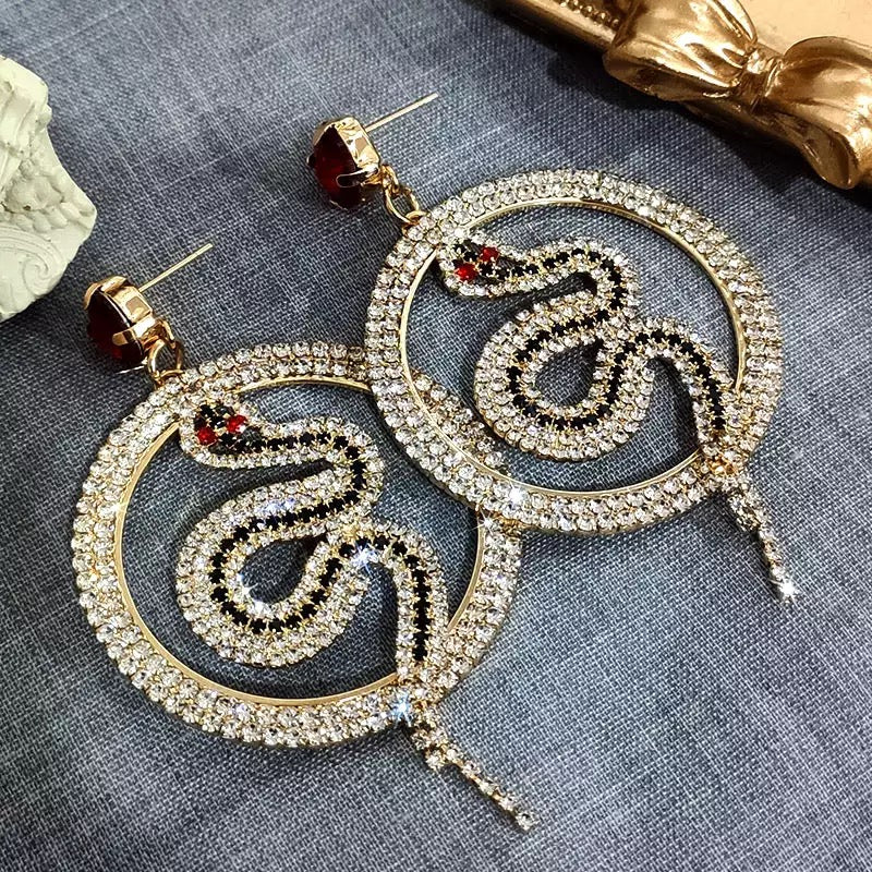 Crystal snake earrings 🐍